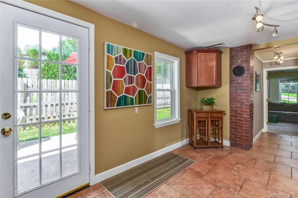 589 Sand Hill Road - Photo 12