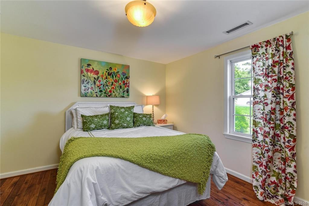 589 Sand Hill Road - Photo 18