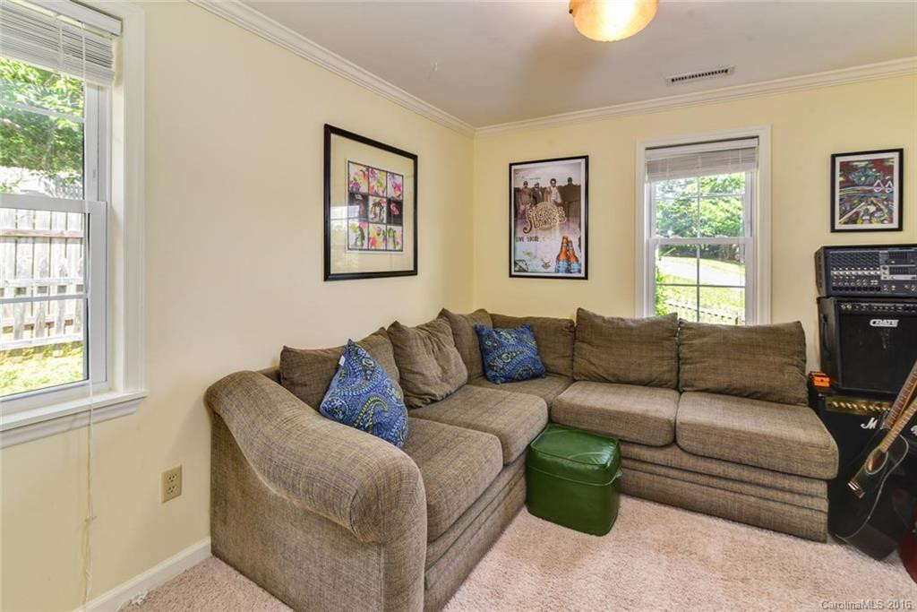 589 Sand Hill Road - Photo 20