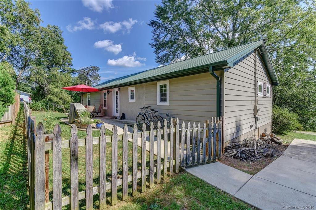 589 Sand Hill Road - Photo 22