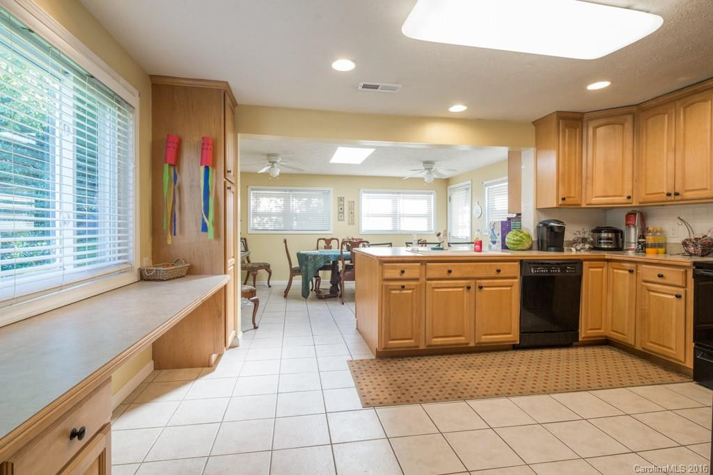 203 Regan Street #N/A - Photo 7
