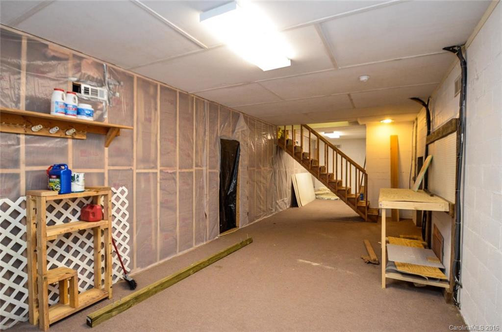 5 Westmont Drive - Photo 21