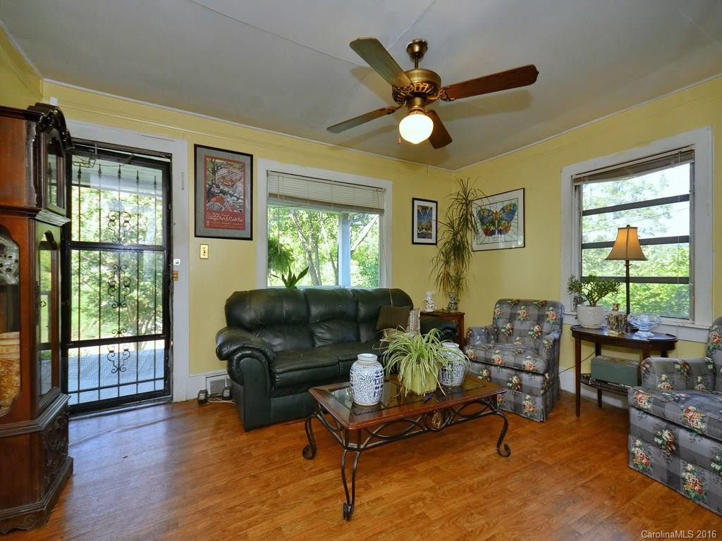 59 East Street - Photo 2