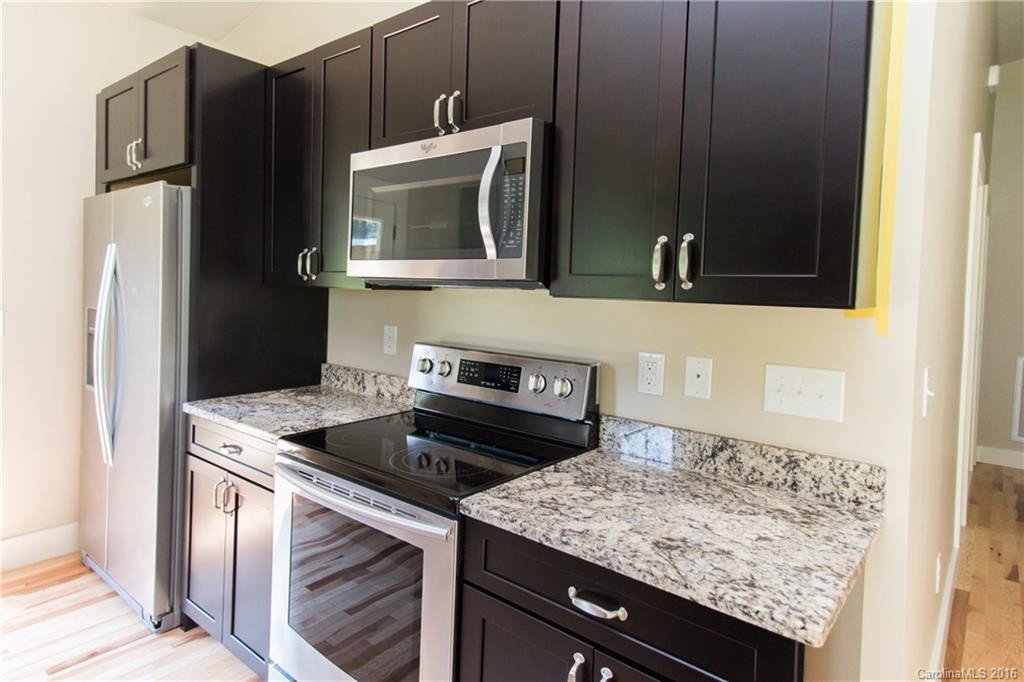 217 London Road - Photo 8