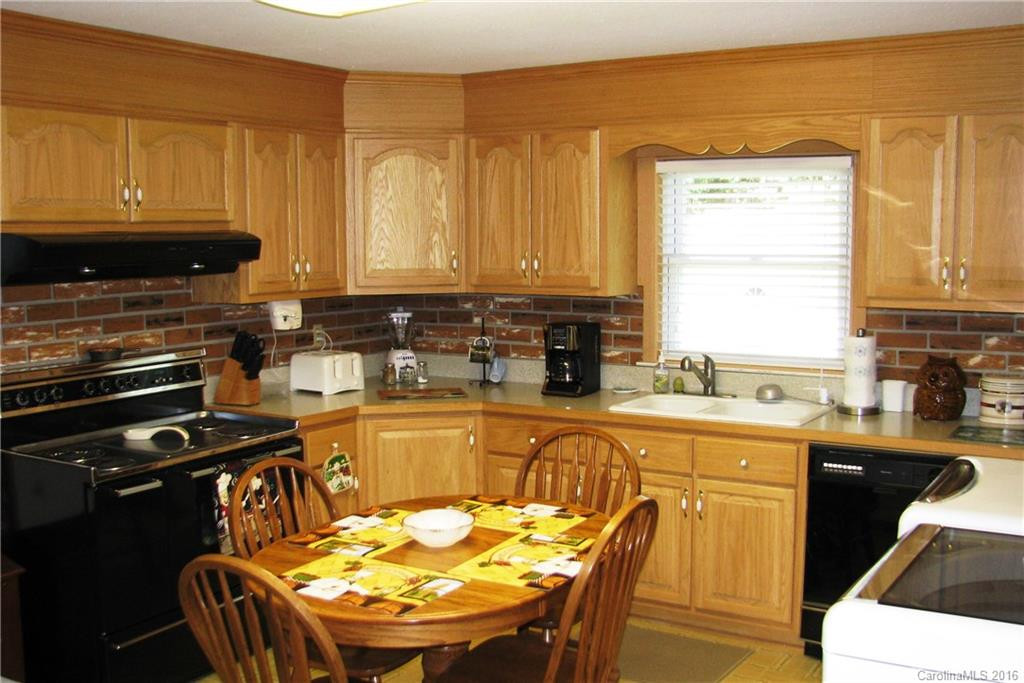 259 Johnston Boulevard - Photo 6