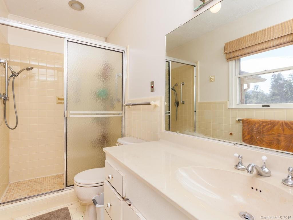 308 Crooked Creek Road - Photo 16