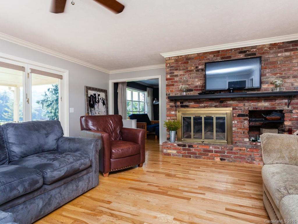 308 Crooked Creek Road - Photo 5