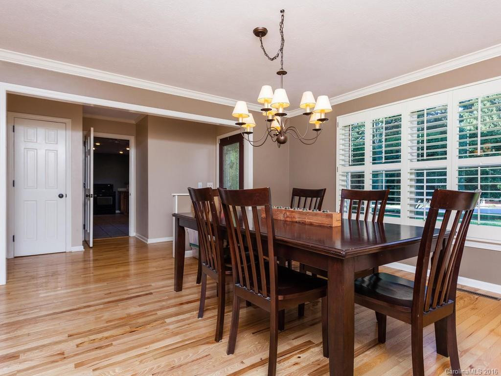 308 Crooked Creek Road - Photo 9