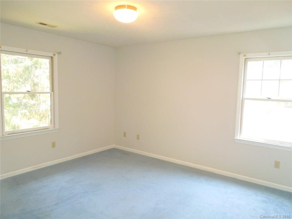 1753 Haywood Manor Road #D-7 CL B Haywood Manor - Photo 18