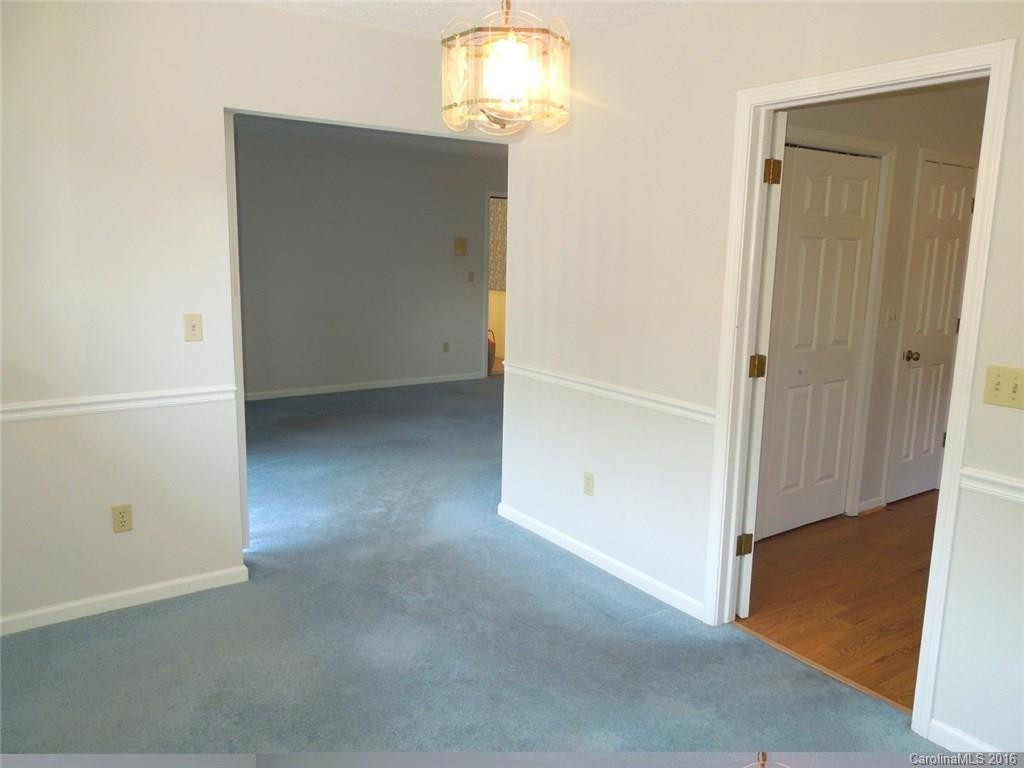 1753 Haywood Manor Road #D-7 CL B Haywood Manor - Photo 8