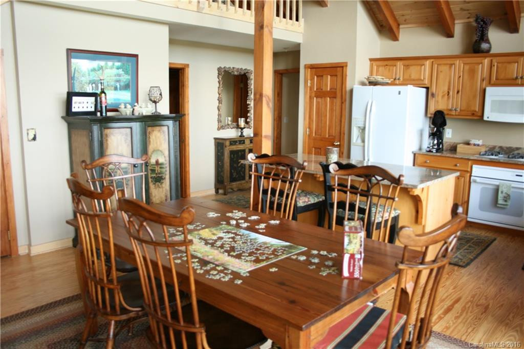 286 Goldenleaf Road - Photo 7