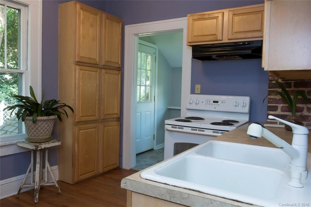 9 Jeffress Avenue - Photo 5