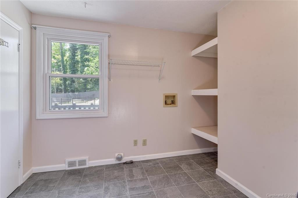181 Bear Creek Road - Photo 9