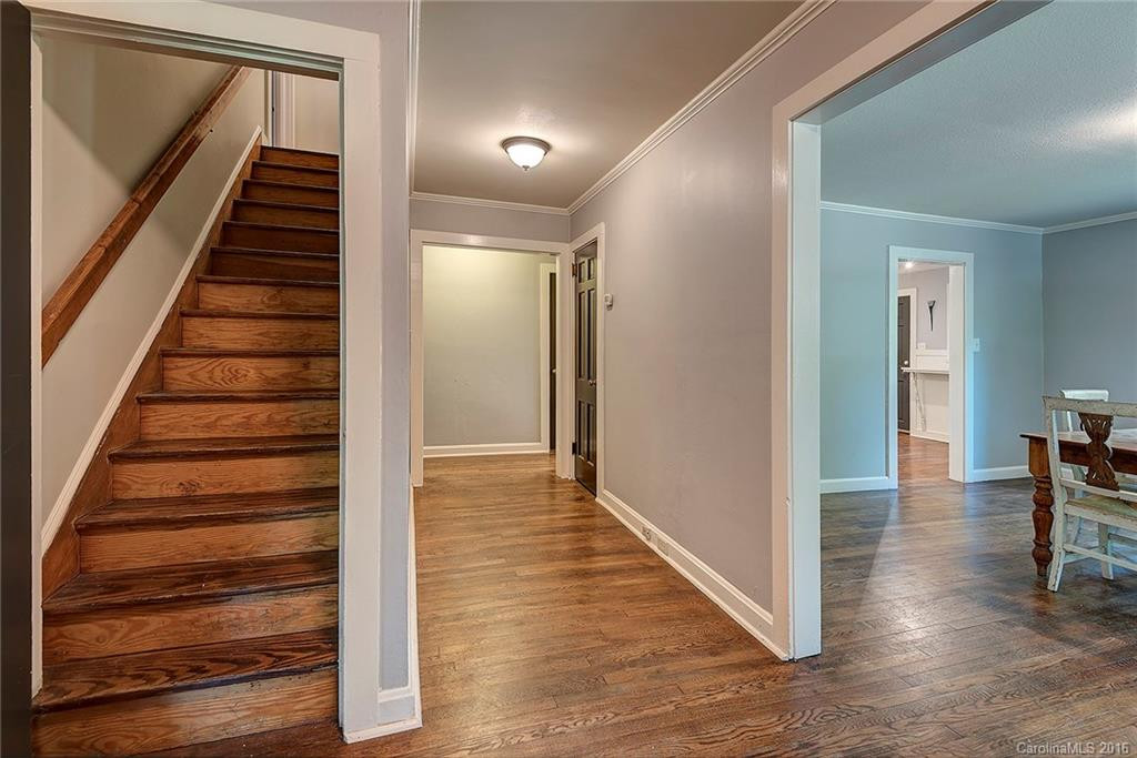 125 Aurora Drive - Photo 3