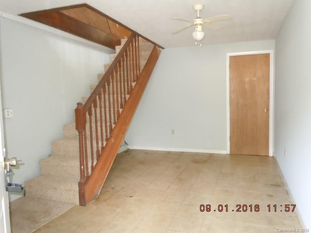 10 Mitchell Street - Photo 4