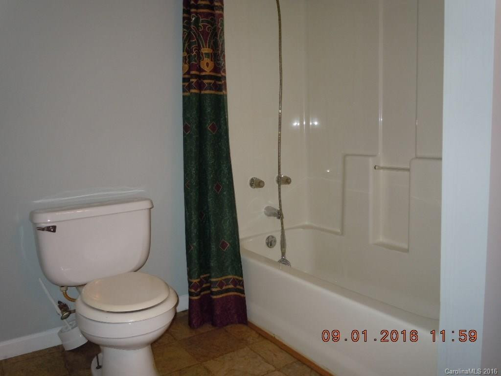 10 Mitchell Street - Photo 9