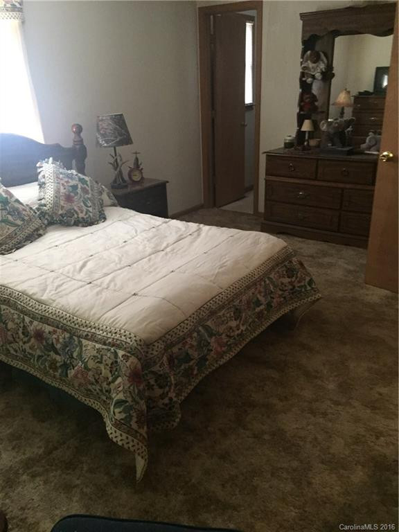 129 Deerfield Drive - Photo 11