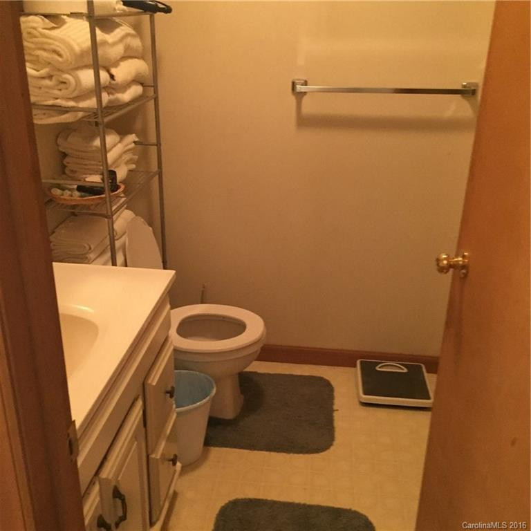 129 Deerfield Drive - Photo 12
