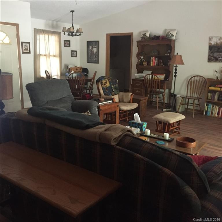 129 Deerfield Drive - Photo 6