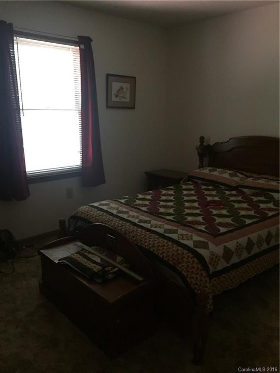 129 Deerfield Drive - Photo 9