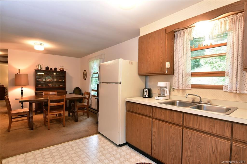 844 Rough Knob Road - Photo 9
