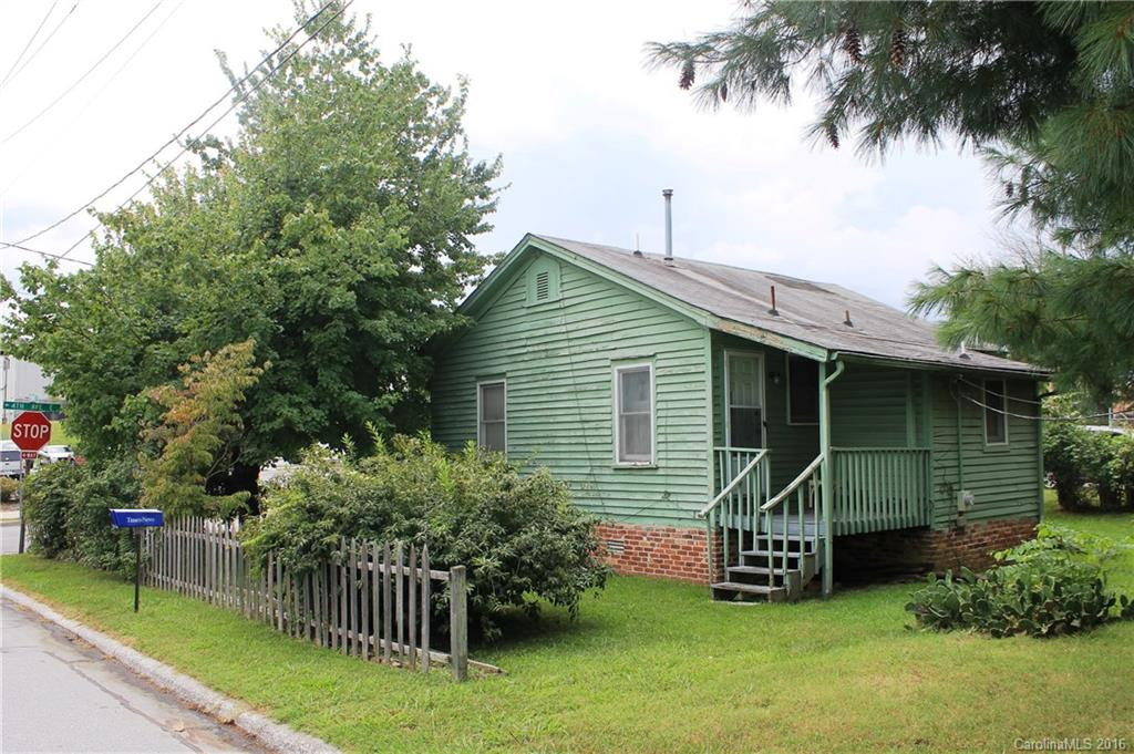 327 4th Avenue - Photo 2