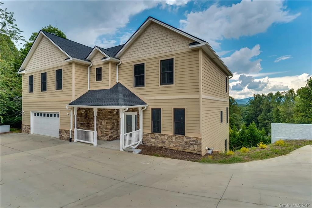 64 Buckeye Drive