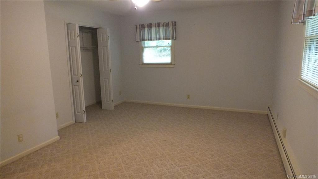 263 Rolling Green Drive - Photo 8