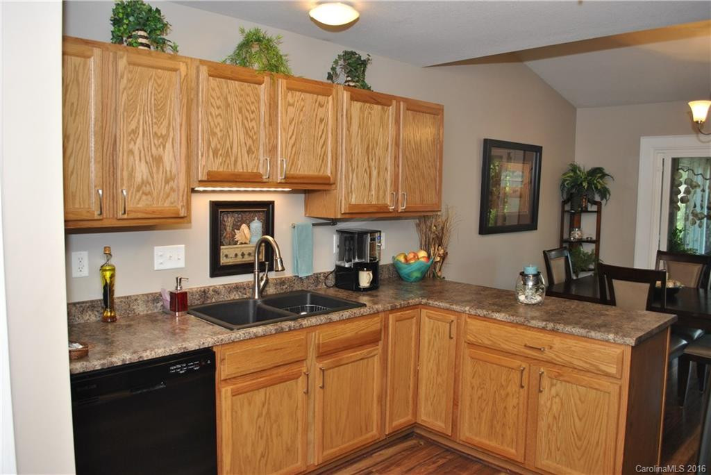 70 Farington Circle #103 - Photo 14