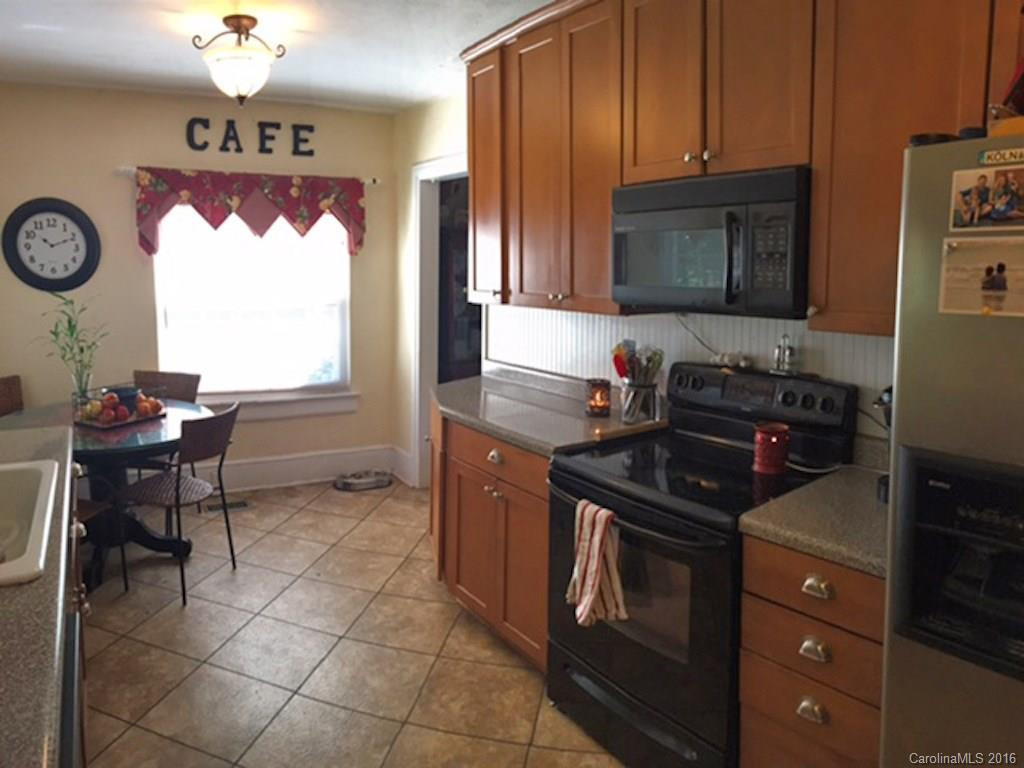 232 Maple Street - Photo 11