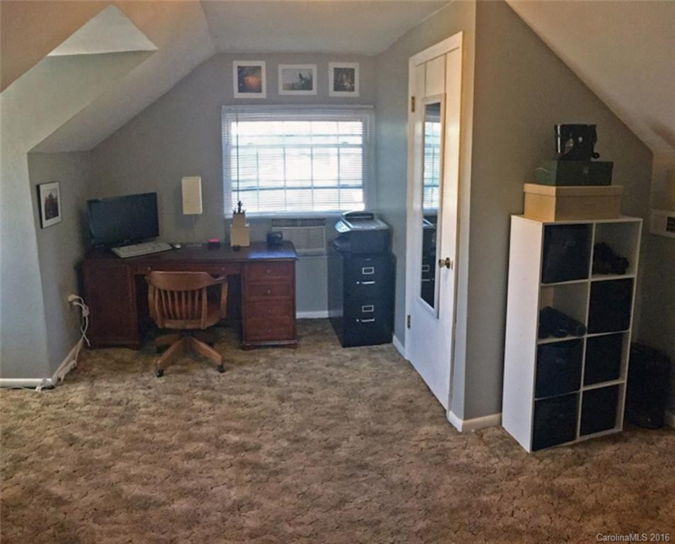 232 Maple Street - Photo 22