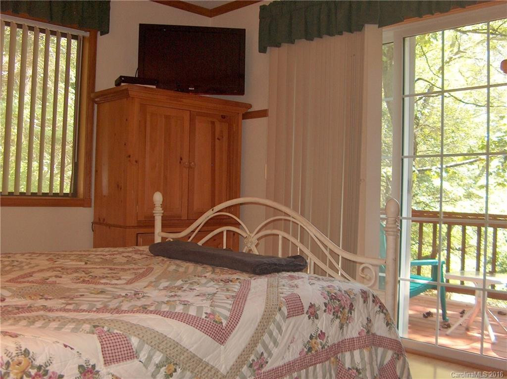 324 Mountain View Drive - Photo 12