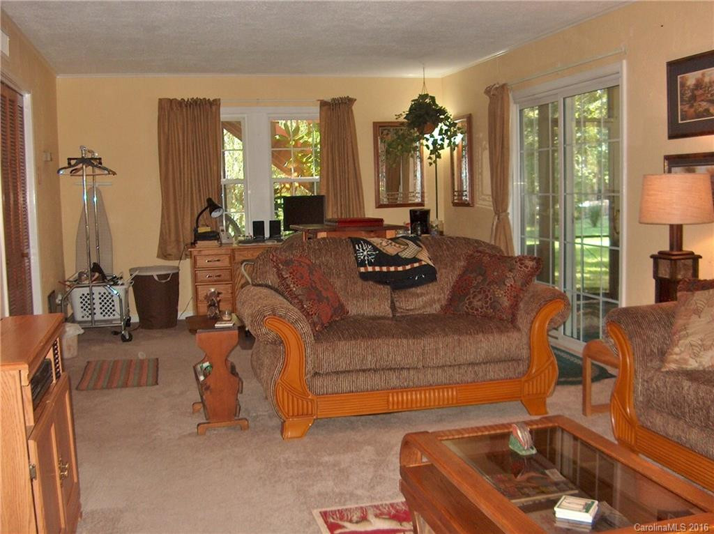 324 Mountain View Drive - Photo 16