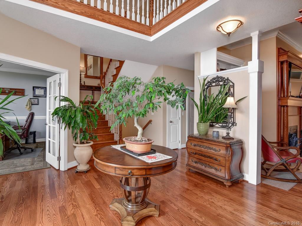 153 Mills Place - Photo 3