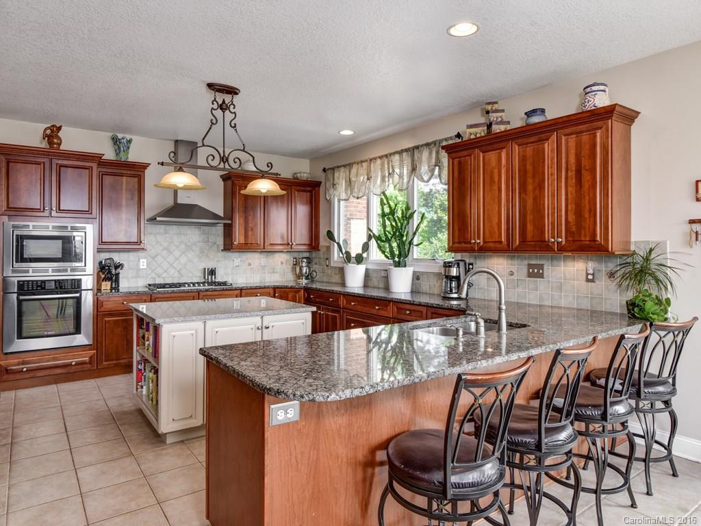 153 Mills Place - Photo 9