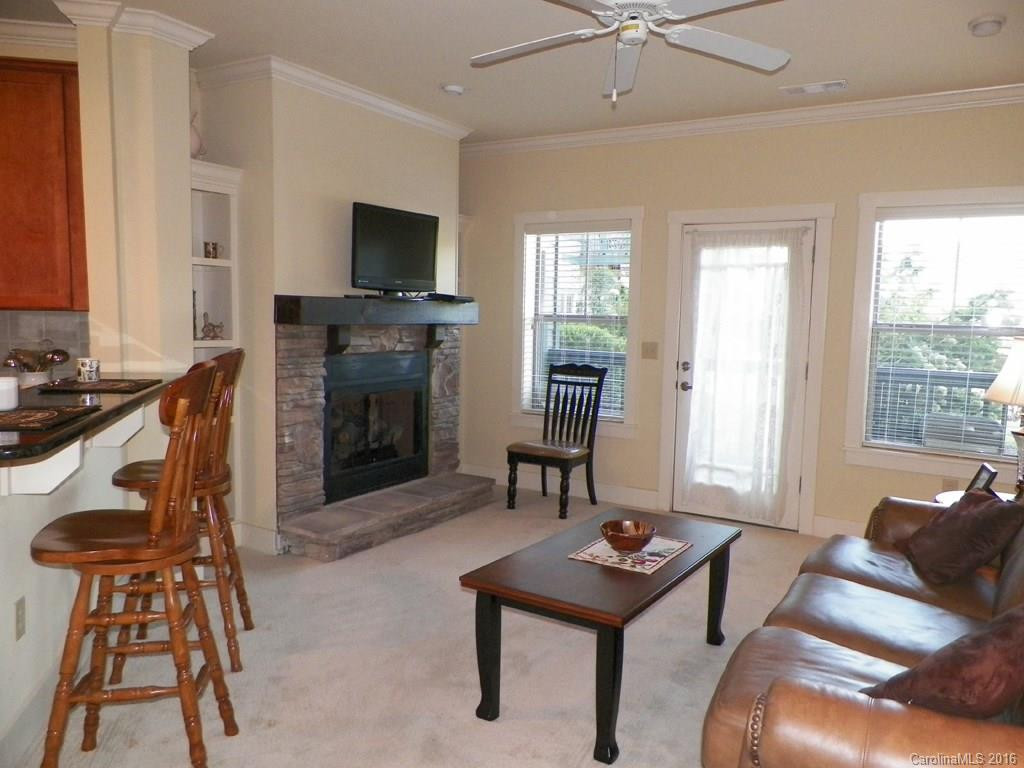 9 Kenilworth Knoll #114 - Photo 2