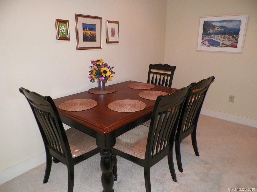 9 Kenilworth Knoll #114 - Photo 4