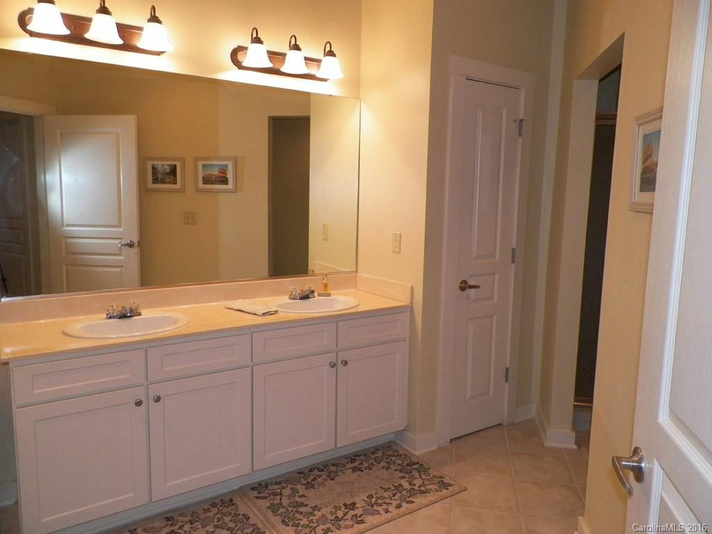 9 Kenilworth Knoll #114 - Photo 5