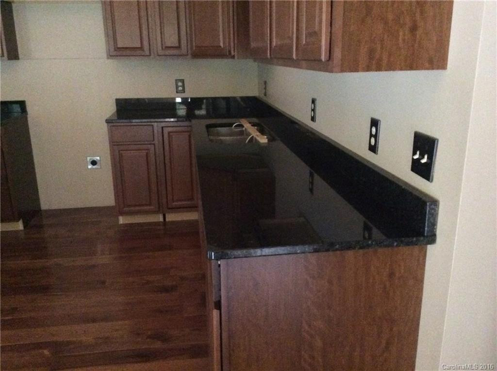 192 Rainbo Drive - Photo 16