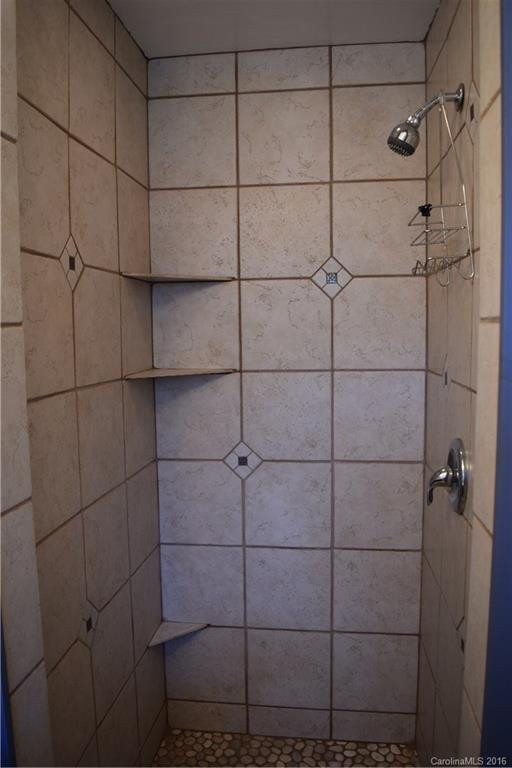 1970 Cambridge Drive - Photo 12