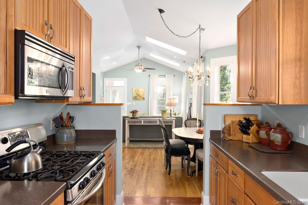 6 Ridgeway Avenue - Photo 5