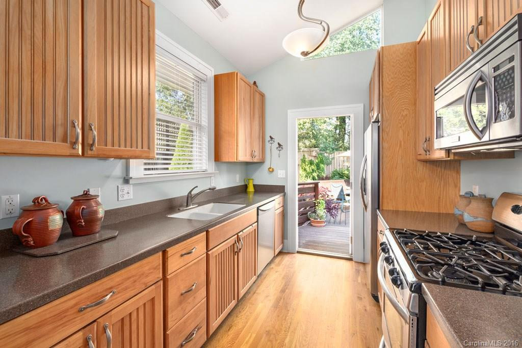 6 Ridgeway Avenue - Photo 6