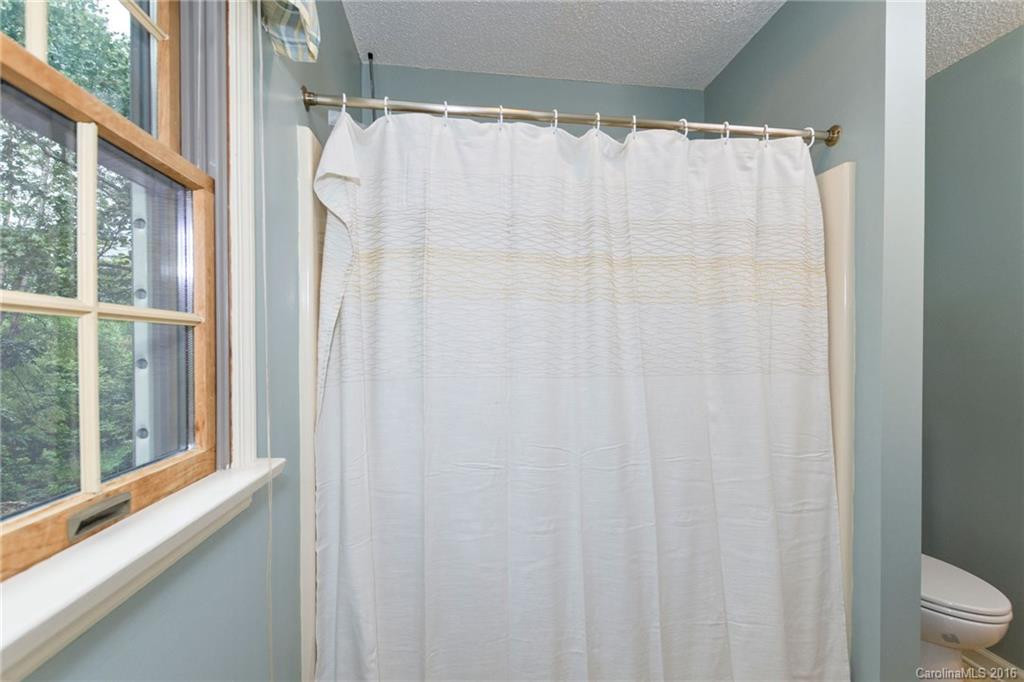 14 Stephanie Lane - Photo 17
