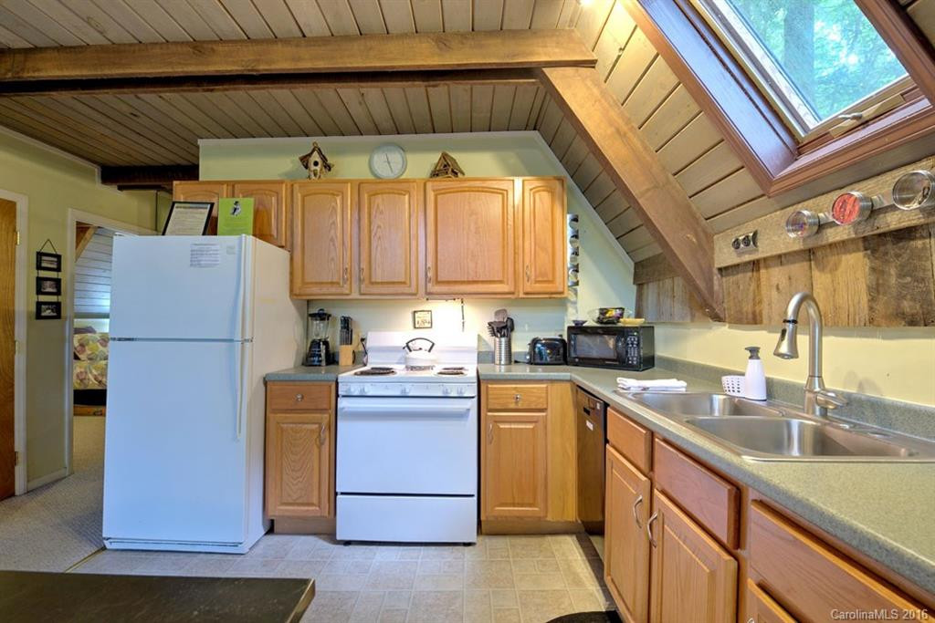 363 Foxden Road - Photo 11