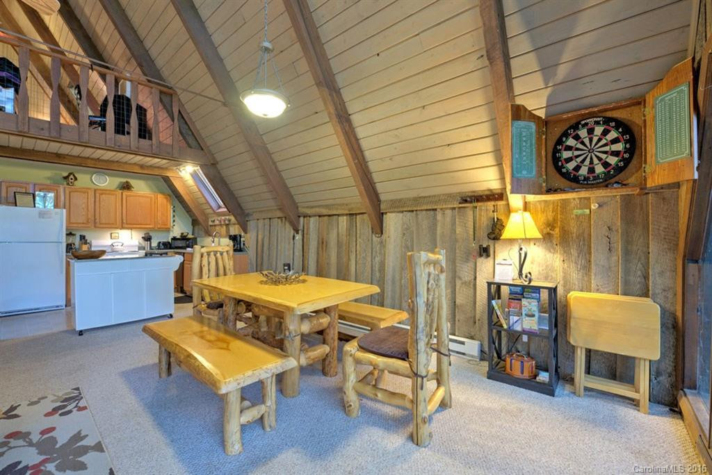 363 Foxden Road - Photo 9