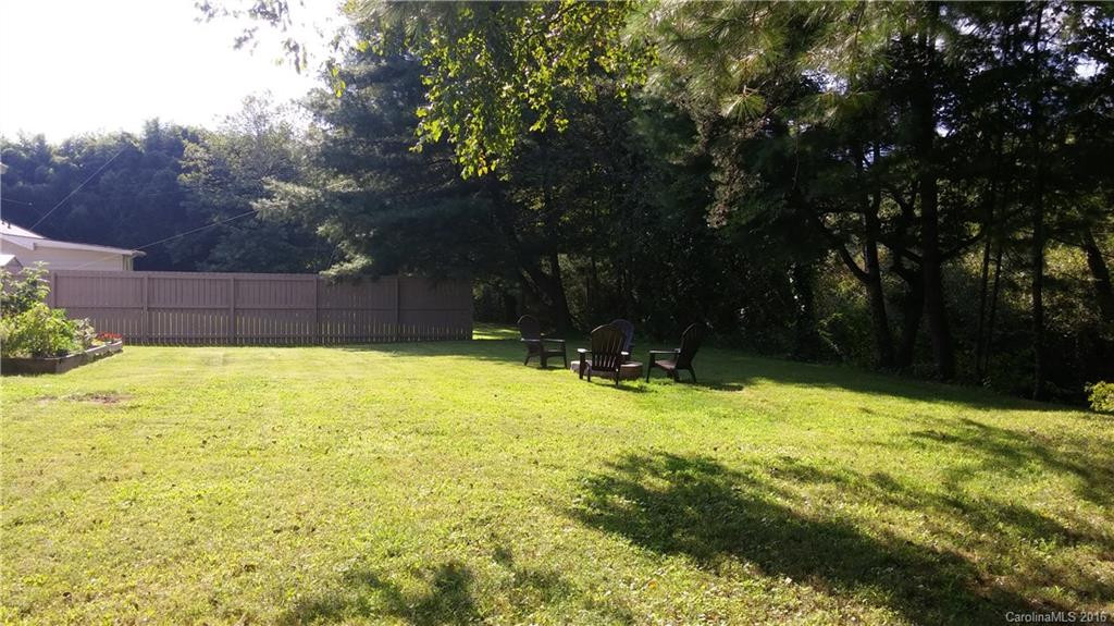 218 Blue Ridge Road - Photo 4