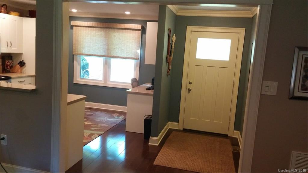 218 Blue Ridge Road - Photo 6