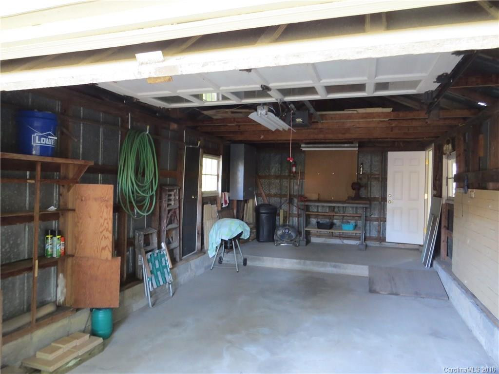 2506 Old Spartanburg Road - Photo 19