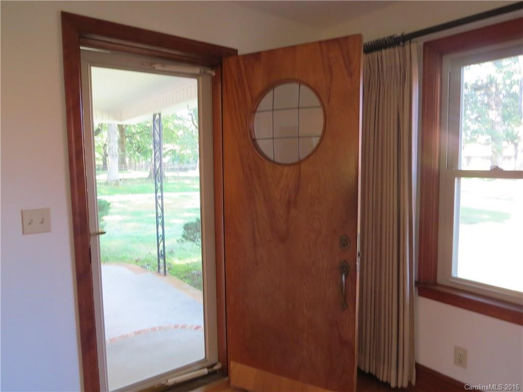 2506 Old Spartanburg Road - Photo 5