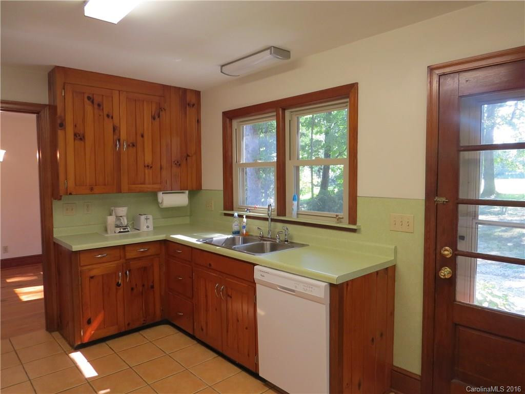 2506 Old Spartanburg Road - Photo 10